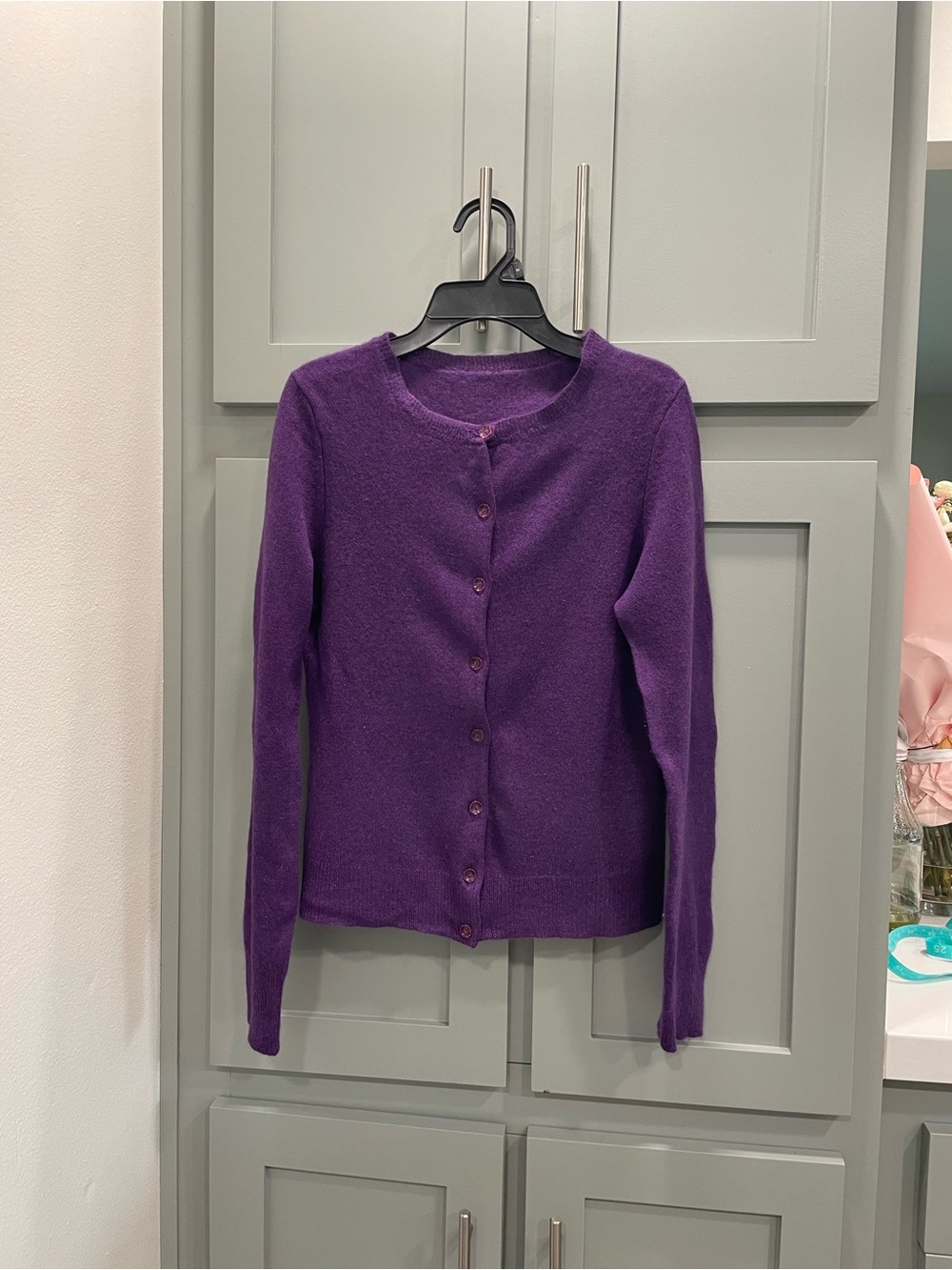Cashmere Women's Purple Button-Front Cardigan Sweater